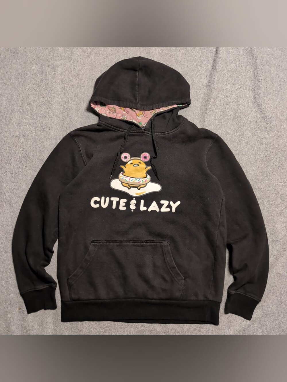 Tokidoki x Sanrio Gudetama Dolls Kill Cute and Lazy Kawaii Sweatshirt XS GUC